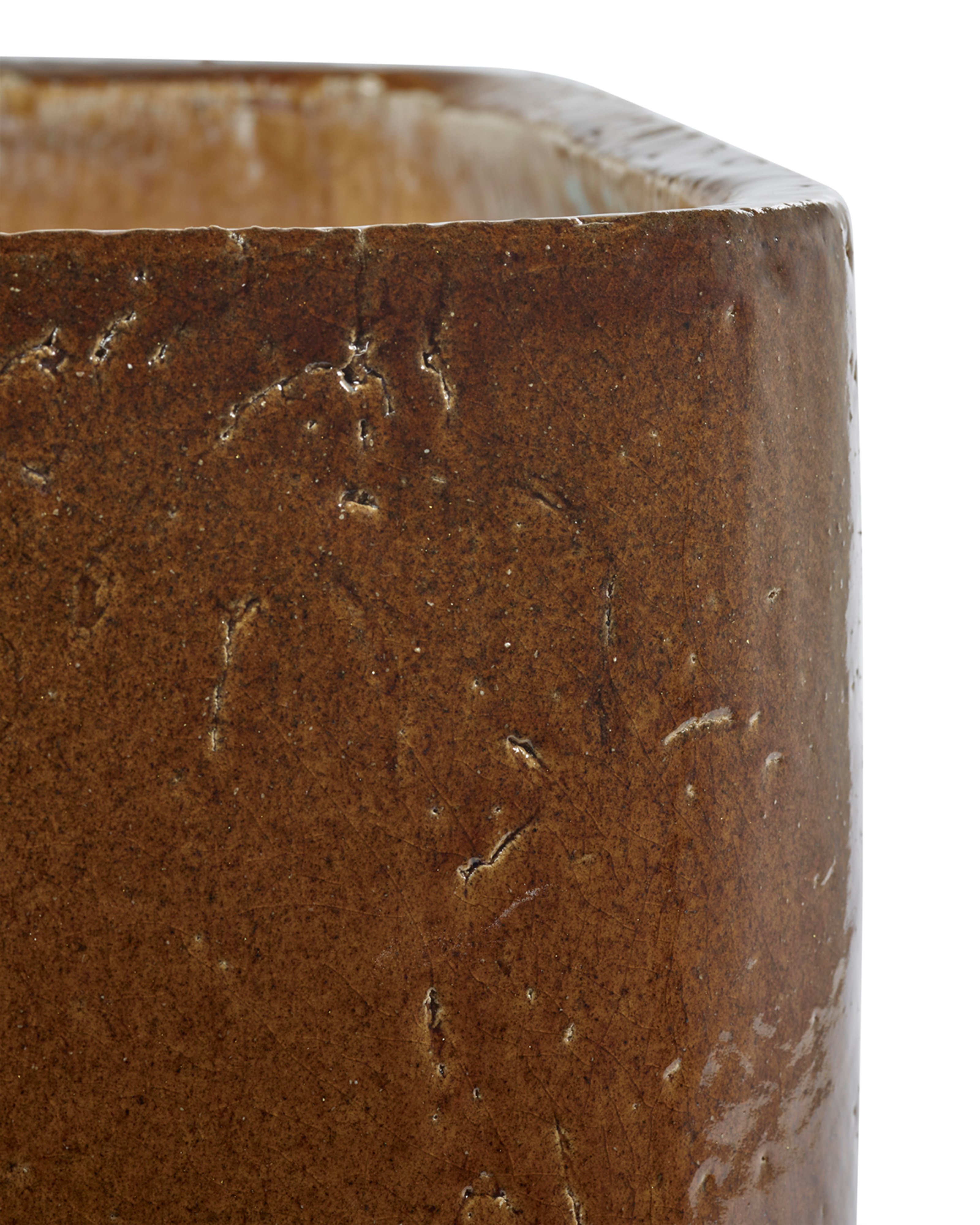 Planter 04 image number 2