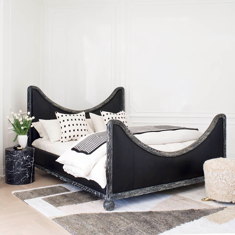 MATADOR BED - BLACK in KING image number 0