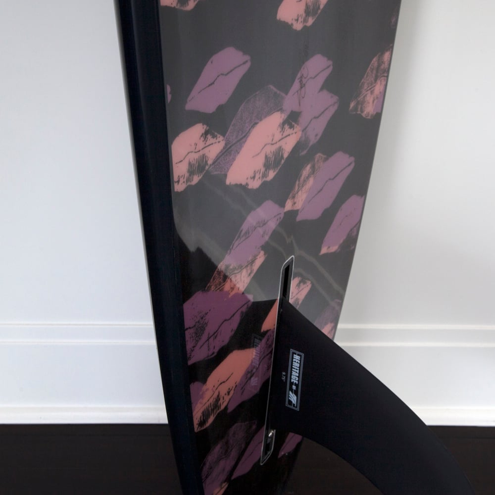 CLASSIC KISS SURFBOARD image number 2