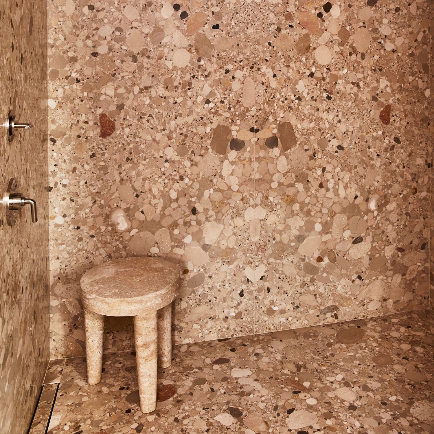 TRIBUTE STOOL SMALL