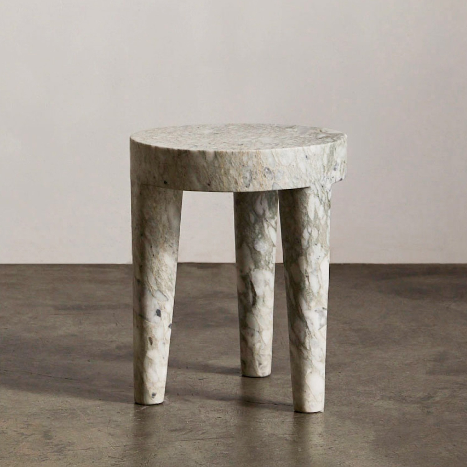 Tribute Stool Large | Kelly Wearstler
