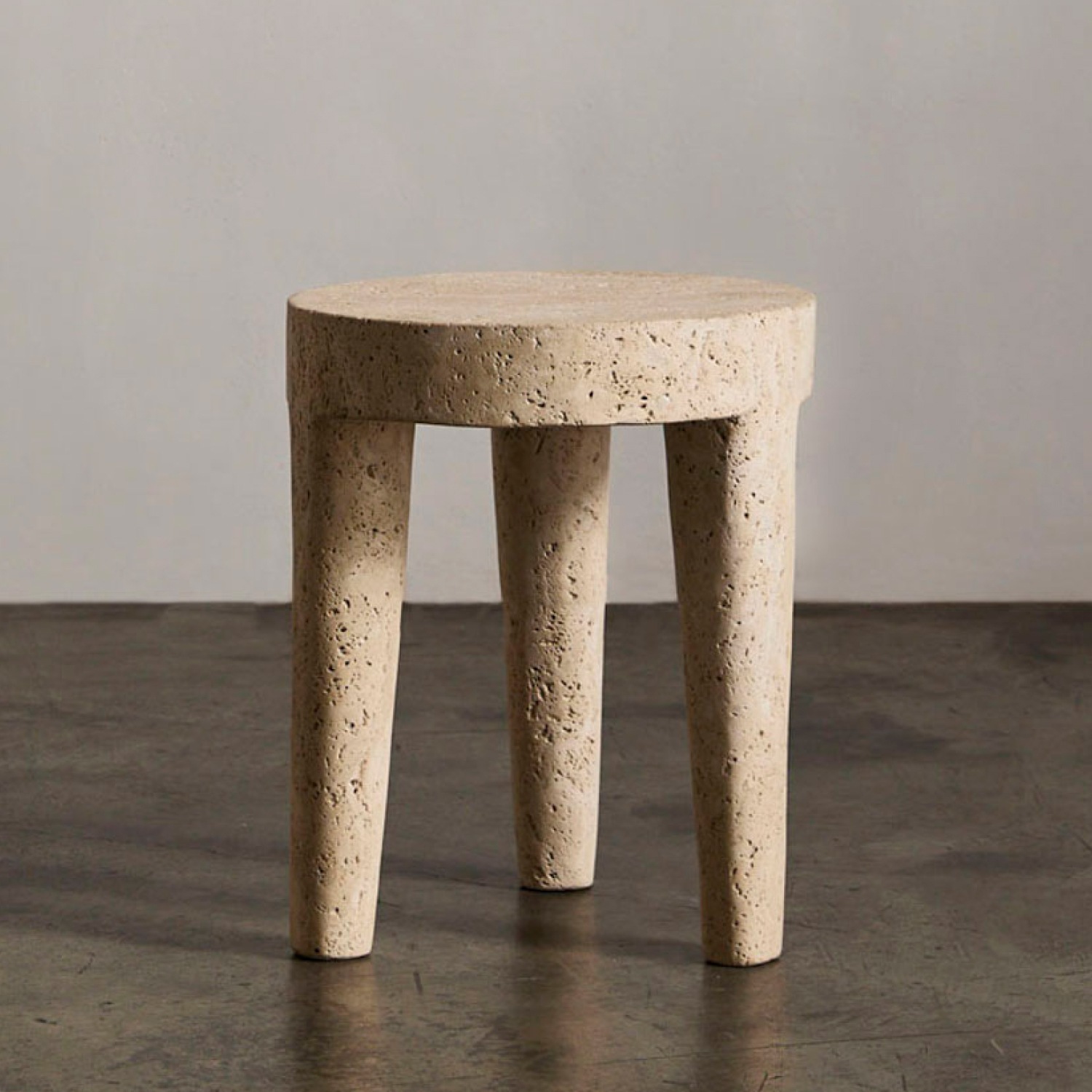 Tribute Stool Large | Kelly Wearstler
