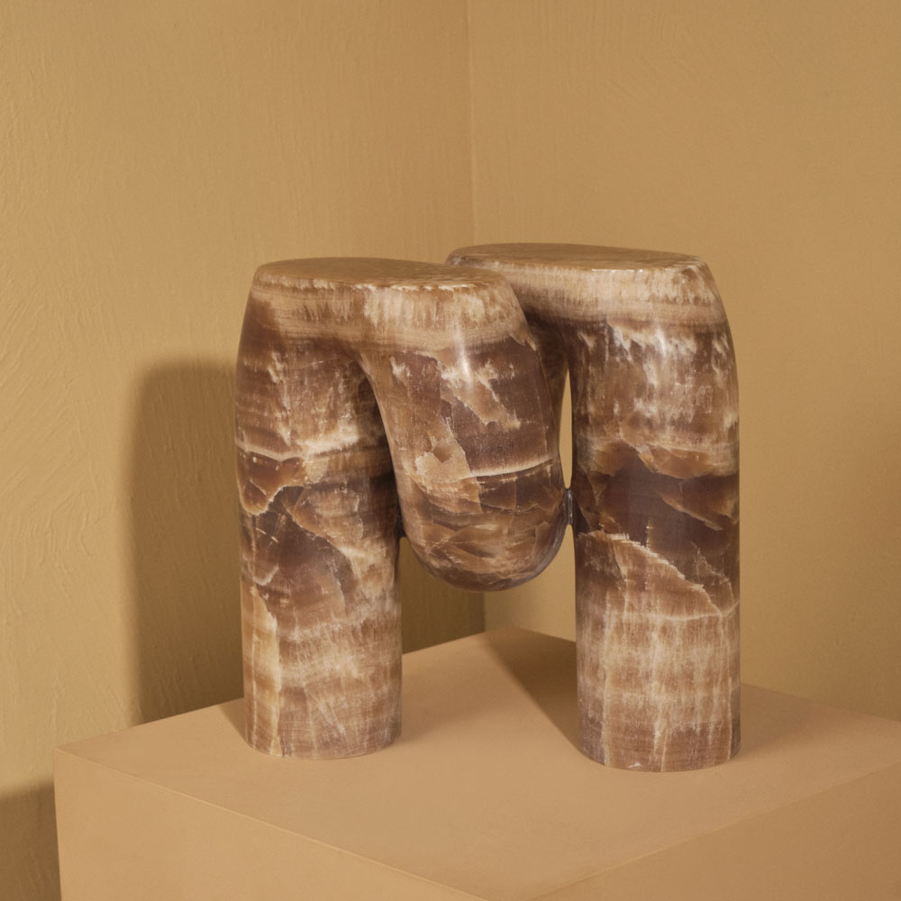 Nudo Side Table image number 0