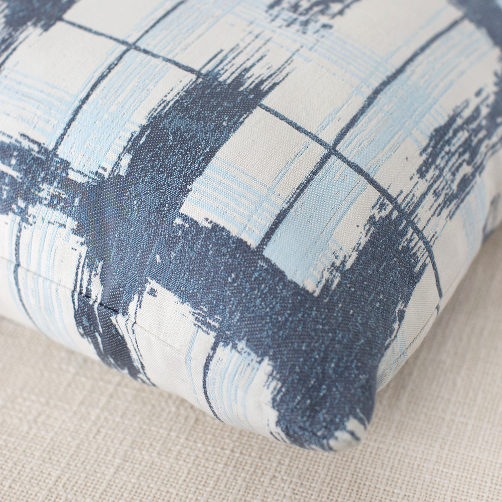 INLANDER OUTDOOR PILLOW - LAKE image number 2