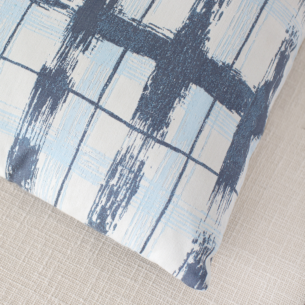 INLANDER OUTDOOR PILLOW - LAKE image number 3