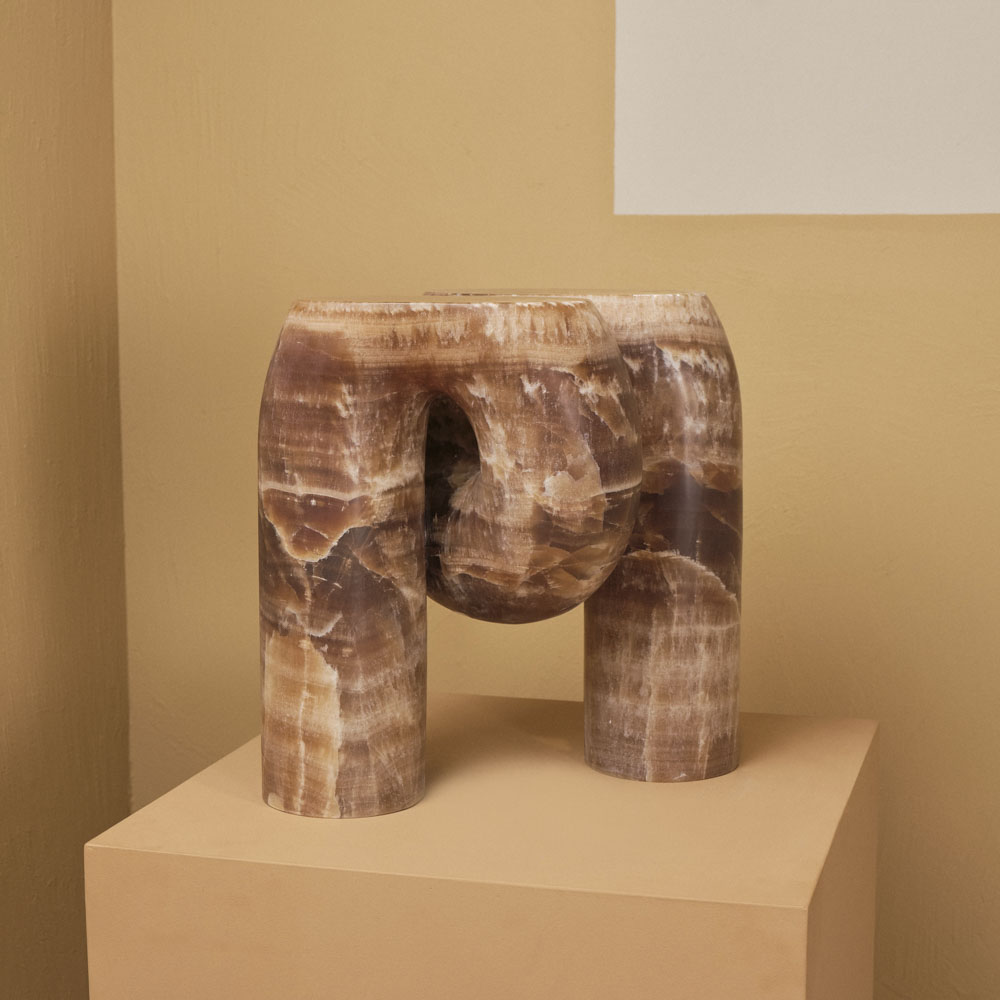 Nudo Side Table image number 1