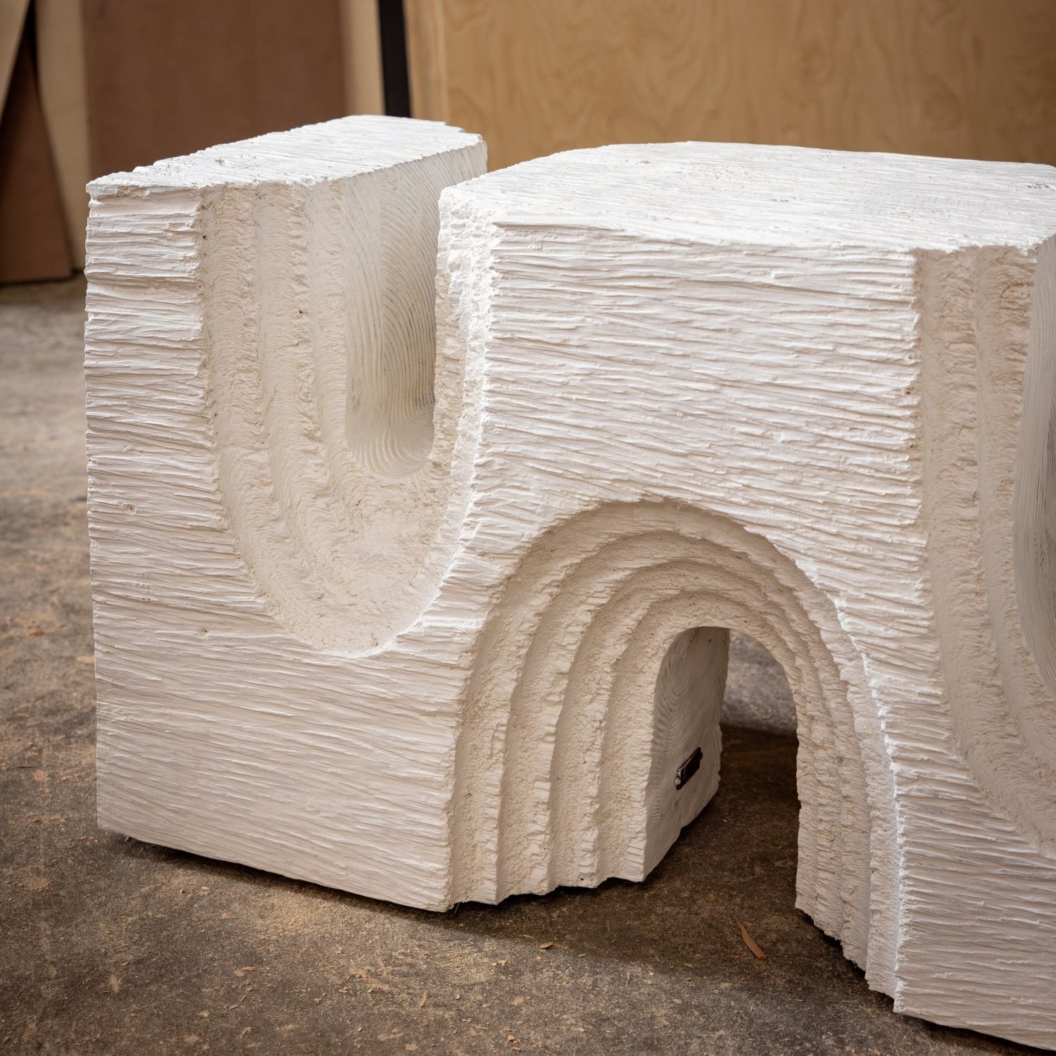 ECHO BENCH