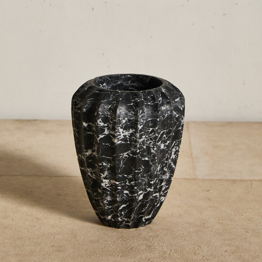 FLUTED SMALL VASE image number 1