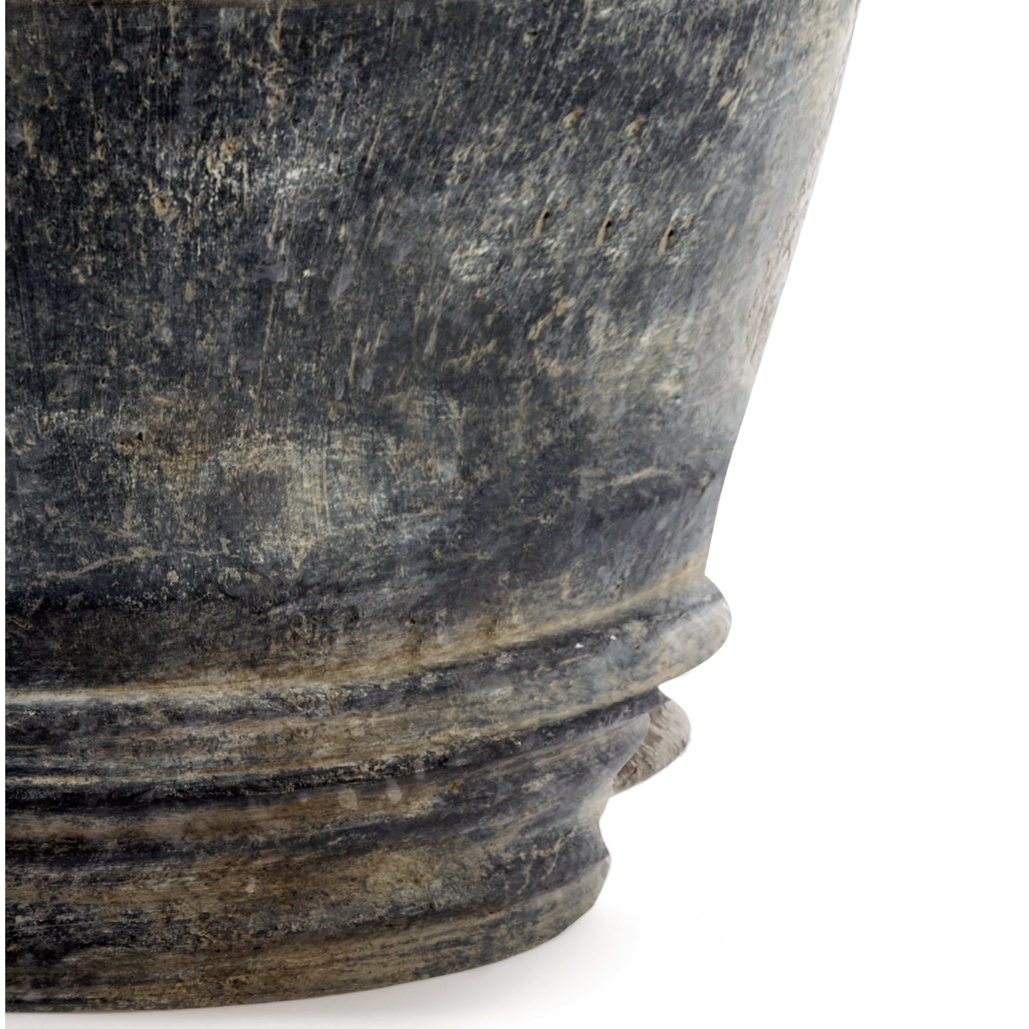 Planter 01 - L image number 1